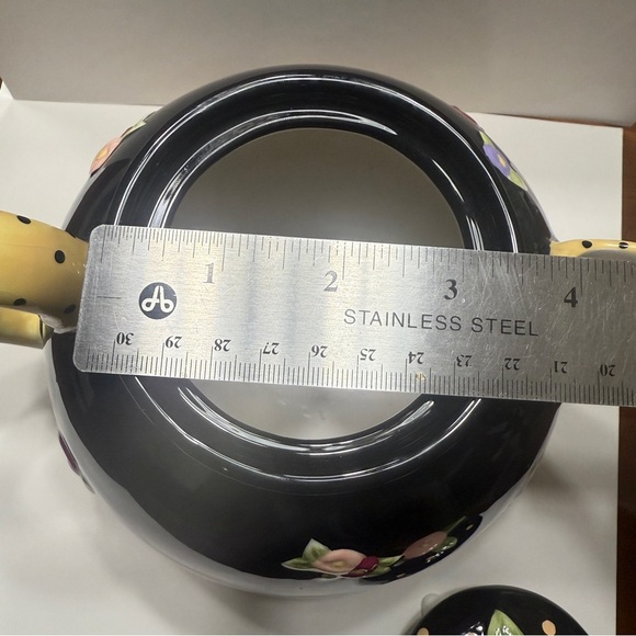 Mary Engelbreit Cottage rose teapot - Picture 8 of 13